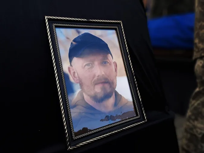 Мріяв показати доньці мирний Київ: у Ковелі поховали Героя Василя Оришкевича (фото)