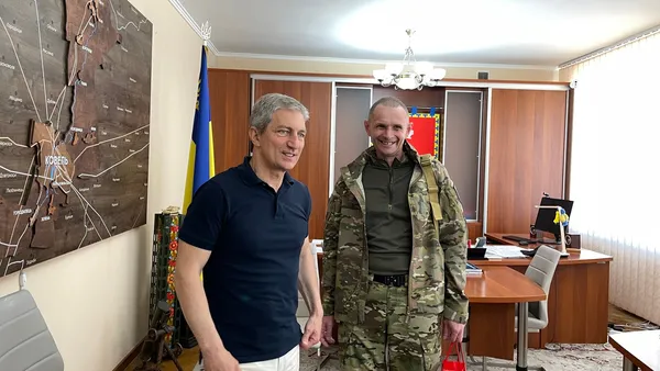 Впертий волинянин із незламним характером: у Ковелі зустріли звільненого з полону Василя Гуляча (фото)