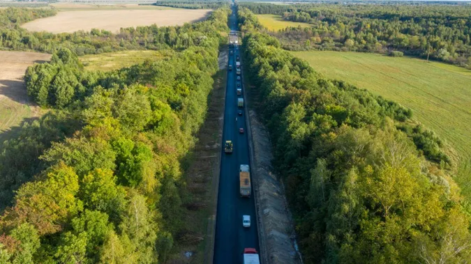 Показали, як на Волині ремонтують міжнародний автошлях на Брест (фото)