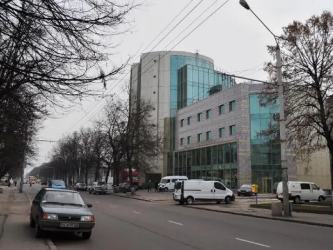 На луцькому проспекті поміняють освітлення