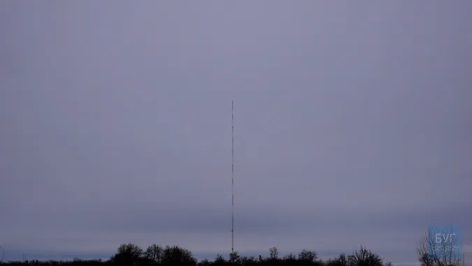 На Волині встановили 120-метрову вишку, яка вимірюватиме силу та швидкість вітру (фото)