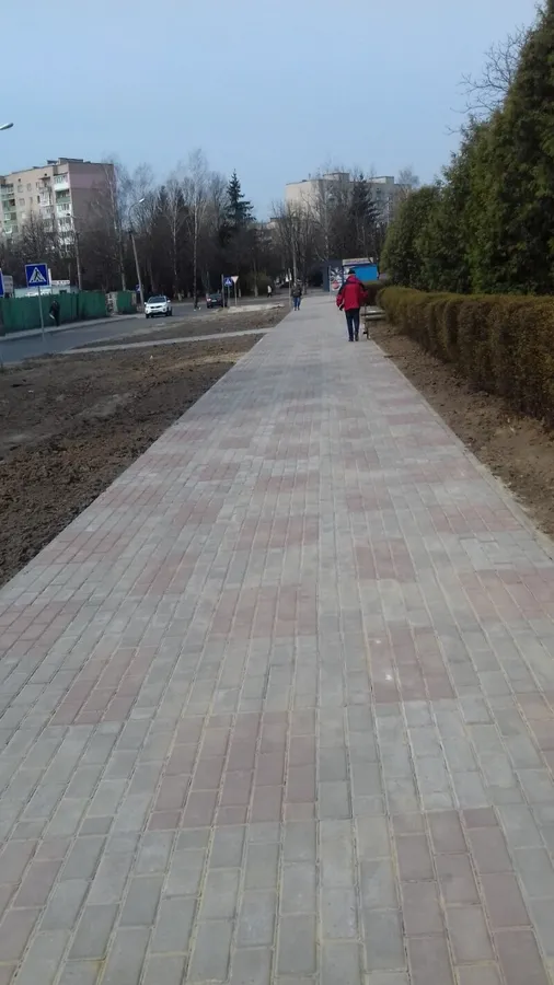 У Луцьку відремонтували тротуари на двох вулицях (фото)