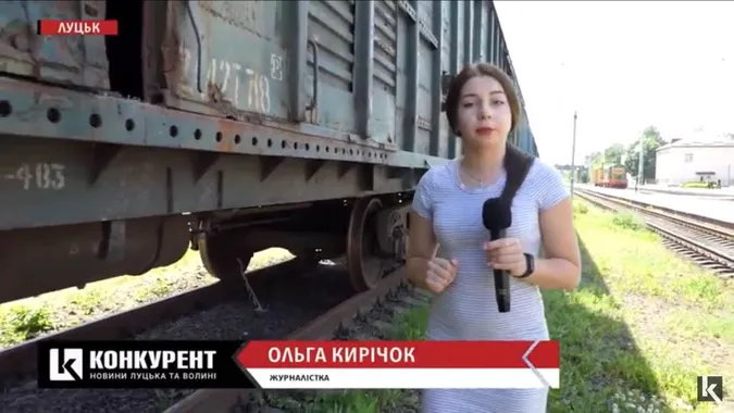 Обіймає речі мами, – розповіли про стан хлопчика, якого знайшли в товарному вагоні