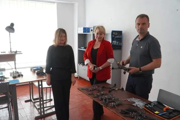 У Володимирі запустили виробництво дронів-камікадзе (фото)