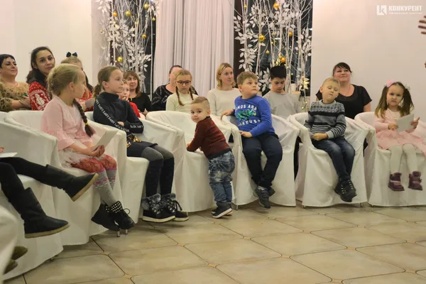 Подарунки та казкові герої: як компанія «СКФ Україна» зробила велике свято для дітей (фото)*