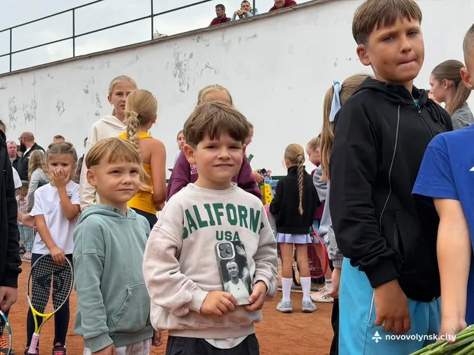 Відома тенісистка Еліна Світоліна провела майстерклас для дітей у Нововолинську