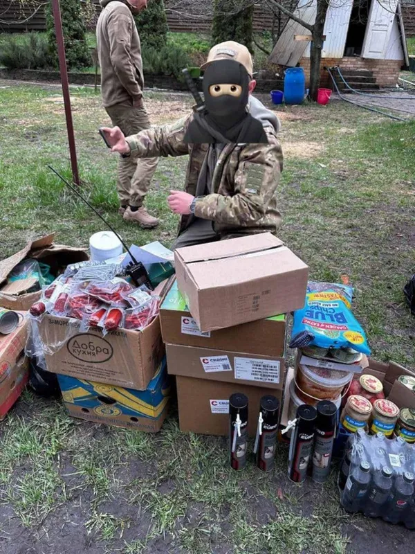 Допомагають цивільним та постійно підтримують військових: луцькі волонтери звітують за весняні місяці (фото, відео)