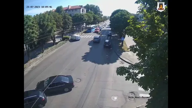 ДТП на проспекті Перемоги у Луцьку: показали момент зіткнення (відео)