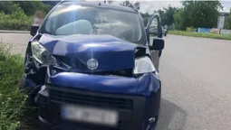 У Нововолинську на перехресті не роз'їхалися два авто (фото)
