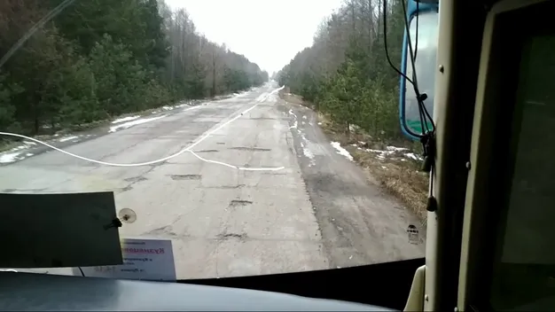 Ямам на прикордонній дорозі Волині з Рівненщиною дозволили «пожити» до жовтня