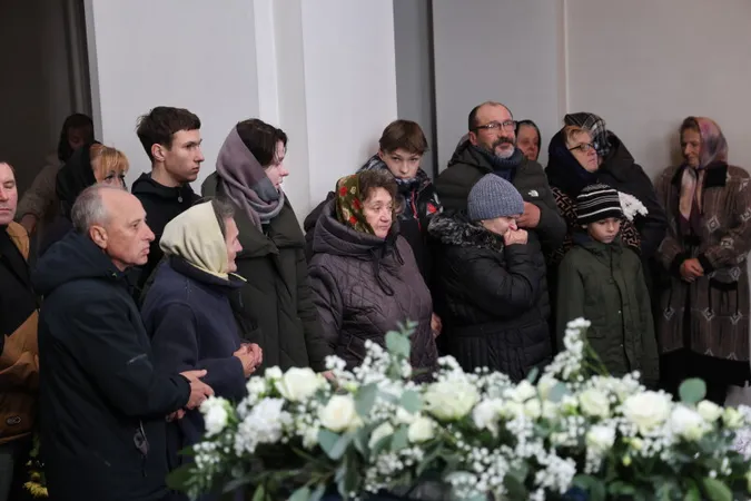 У Луцькій громаді попрощалися із загиблим на Луганщині Олександром Лунговим