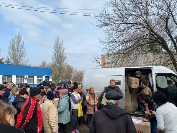 Volunteers delivered aid to one of the hottest spots on the front line