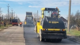 На Волині ремонтують найгіршу ділянку важливої дороги (фото)