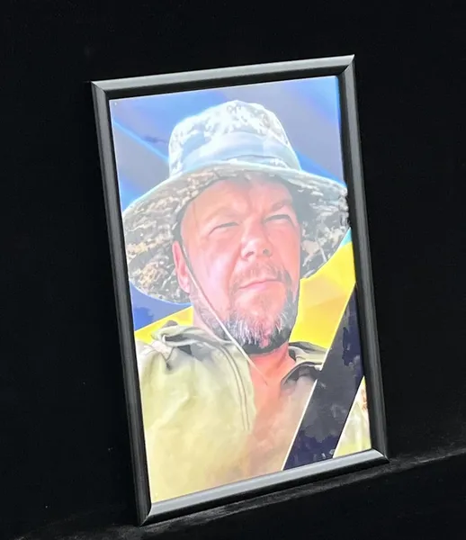 🕯️У Ковелі провели в останню дорогу Віталія Наумчука (фото)