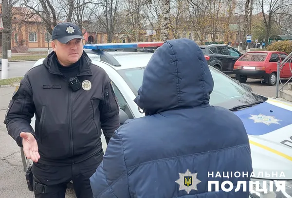 Обіцяв завезти на Шацькі озера: шахрай видурив у людей 70 тисяч гривень