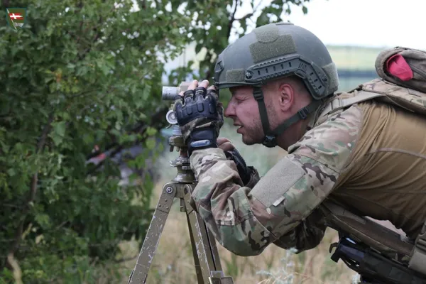 Волинські «боги війни» поділилися ефектними фото своєї роботи (фото)