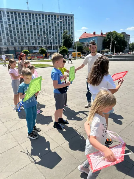 Триває набір до другої зміни літнього табору у РЦ «Промінь»*