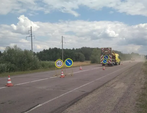 Показали, як нині на Волині ремонтують дороги (фото)