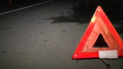 У Луцьку  на Рівненській авто злетіло з мосту: на місці працюють рятувальники та медики (відео)