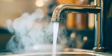 У Луцьку відновили подачу гарячої води майже по всьому місту: де ще чекають підключення
