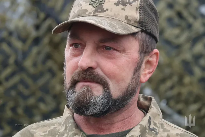 «На пенсії нудно»: ветеран АТО служить у складі волинської «Сталевої сотки» (фото)