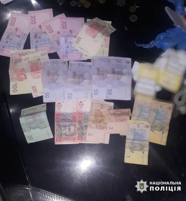 Наркотики в асортименті: на Волині затримали п'ятьох зловмисників (фото)