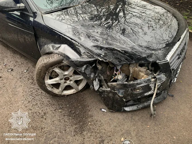 У Луцьку не поділили дорогу Mitsubishi та Audi (фото, відео)