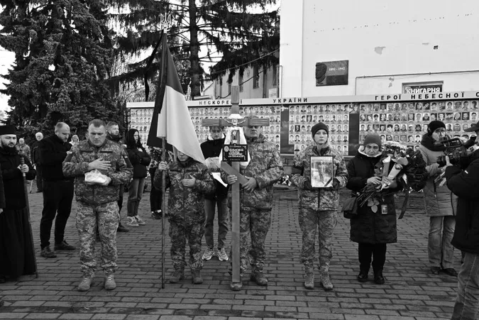 Загинув на Донеччині: у Луцьку попрощалися з 32-річним Дмитром Бачинським (фото)