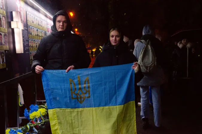 Спогади про Євромайдан та Революцію Гідності: у центрі Луцька відбулося народне віче (фото)