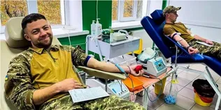 Волинські гвардійці здали кров, щоб рятувати життя (фото)