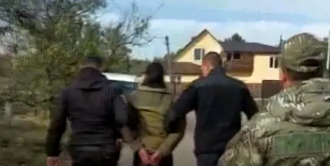 Поліцейські впіймали ґвалтівника, який втік із луцького суду (відео)