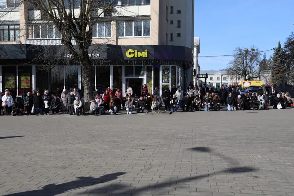 У Луцьку провели в останню дорогу двох Героїв, Євгенія Філяса та Тараса Медведчука (фото)