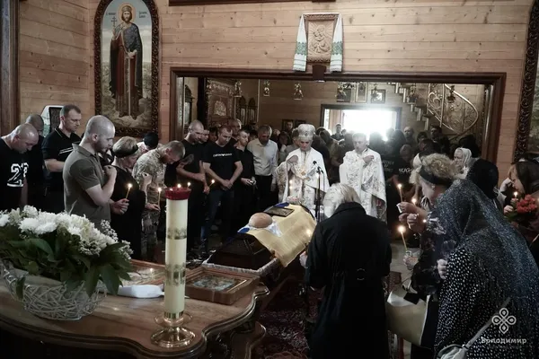 У Володимирі провели в останню земну дорогу полеглого земляка Юрія Пелеха (фото)