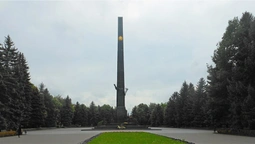 У Луцьку пропонують знести обеліск на меморіалі (відео)