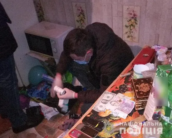 У Нововолинську затримали трьох наркодилерів (фото)