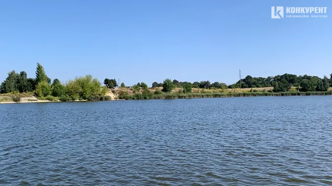 За 20 км від Луцька заховалась тиха водойма з теплою вдою (фото)