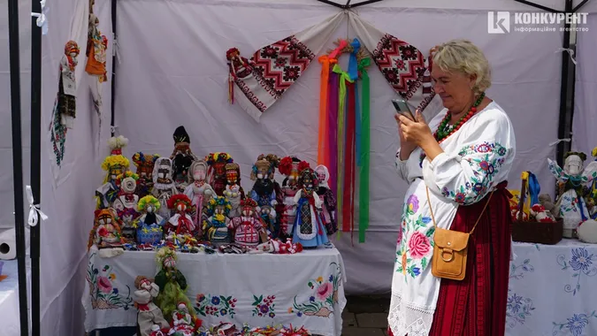 500-літні підземелля, вежа, мур: у Луцьку відкрили Окольний замок (фото)
