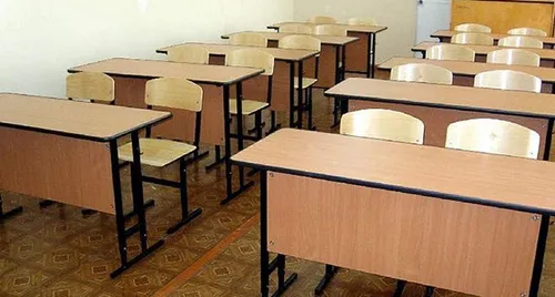 Луцьким першачкам закуплять майже 3 тисячі парт зі стільцями