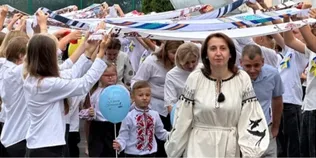 Свято, кульки, перший дзвоник: як у Володимирі відзначили 1 вересня (фото)