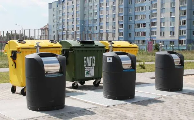 Найдешевші контейнери для луцького сміття запропонували львів'яни