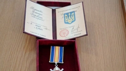 🎖 У Володимирі родині Захисника Дмитра Потапова вручили орден «За мужність»  (фото)
