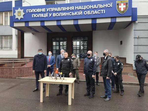 У Луцьку відкрили ситуаційний центр поліції (фото)