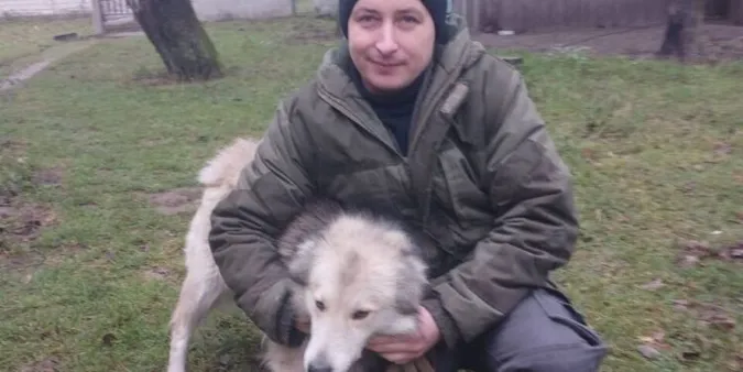 Шлях воїна з Волині: історія Анатолія Хвесика і його чотирилапого друга