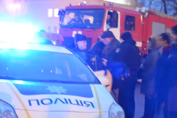 У центрі Луцька чоловік під час флеш-мобу хотів «спалити Путіна» (фото, відео 18+)