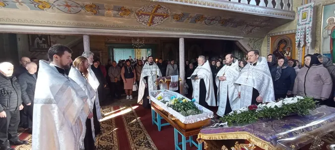 На Волині попрощалися із старшим солдатом Василем Аврамчуком (фото)
