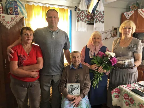 Подружжя волинян, які відсвяткували 65-ту річницю шлюбу, поділилось секретом щастя (фото)