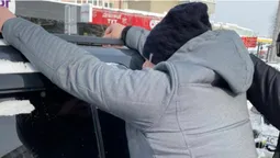 Радника директора волинського автодору спіймали на хабарі у 200 тисяч гривень (фото)