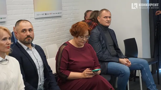 Ініціативи єднають: у Луцьку розповіли про успішні проекти (фото)