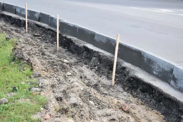 Вулицю Липинського у Луцьку відремонтують за місяць (фото)