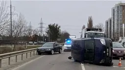 Під Луцьком Fiat перекинувся після зіткнення з Audi (фото)